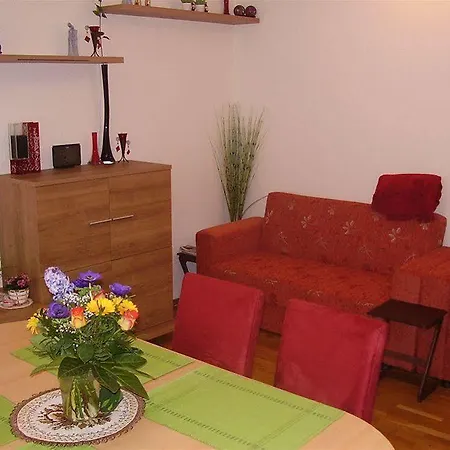 Accommodatie bij particulieren Abt Private Exhibition Ground