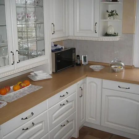 Abt プライベート ルームス エキシビション グラウンド ホームステイ