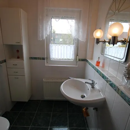 Abt プライベート ルームス エキシビション グラウンド